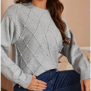 Grey Sweater w pearl beads by Astr